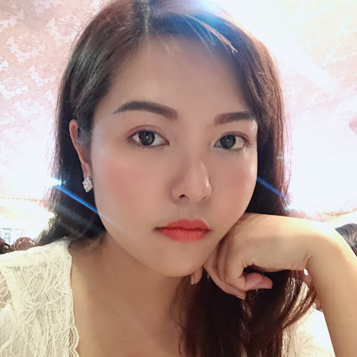 Trang Phan Photo 24