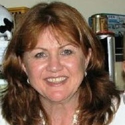 Sally Sullivan Photo 35
