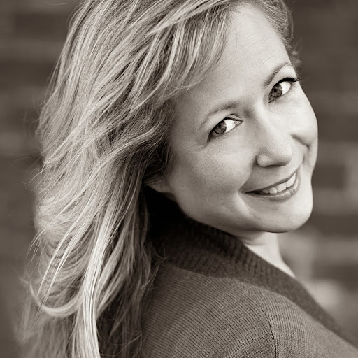 Tiffany Axtmann Photo 3