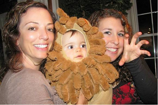 Leah Singleton Photo 11