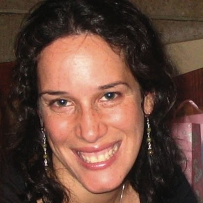 Amy Vargas Photo 18