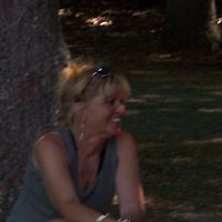 Dianne May Photo 28