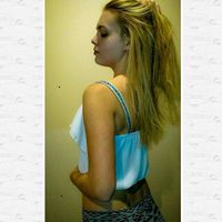 Danielle Howell Photo 13