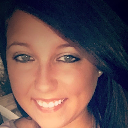 Kristen Helms Photo 7