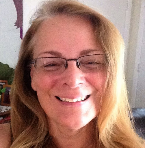 Carol Tracy Photo 31