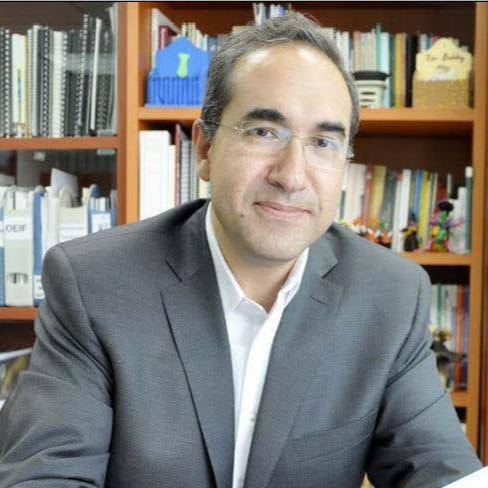 Andres Sanchez Photo 7