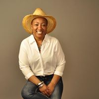 Rhonda Robertson Photo 43