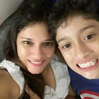 Lucia Parada Photo 19