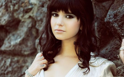 Kelly Waters Photo 18