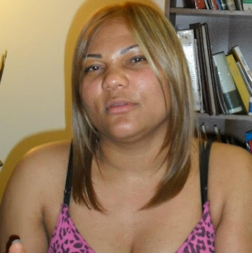 Angela Sewell Photo 18
