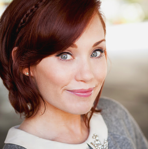 Paula Rhodes Photo 4