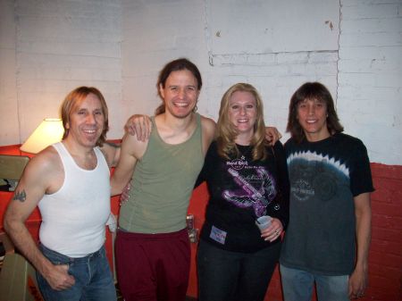 Ruth Arnold Photo 13