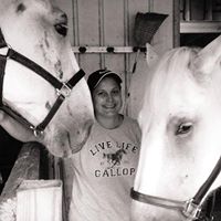 Lorie Robinson Photo 7