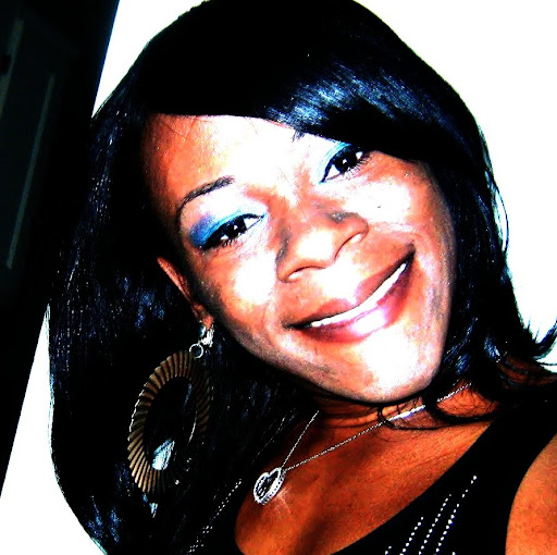 Erica Johnson Photo 25