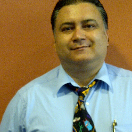 Henry Villarreal Photo 4