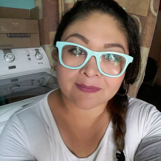 Nancy Juarez Photo 10