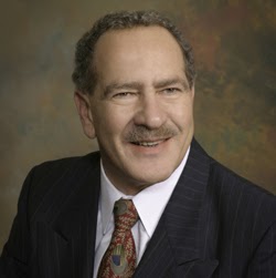 Robert Wolf Photo 53