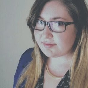 Elizabeth Nelson Photo 24