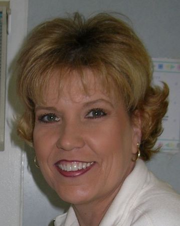 Sara Hall Photo 31