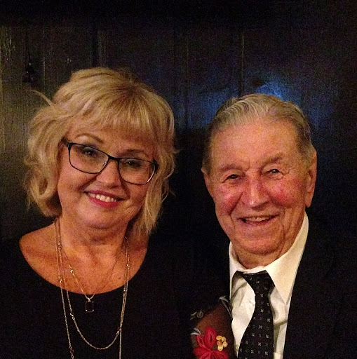 Carole Robinson Photo 12