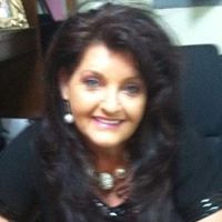 Joanna Barrett Photo 26