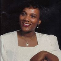 Michelle Olds Photo 10