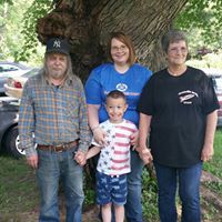 Robin Lowe Photo 26