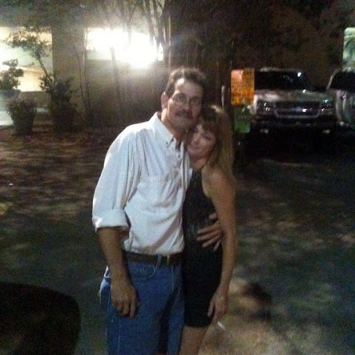 Lisa Collins Photo 31