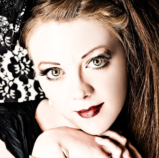 Jennifer Pendleton Photo 21