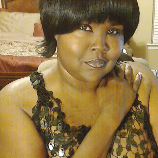 Robyn Walker Photo 20