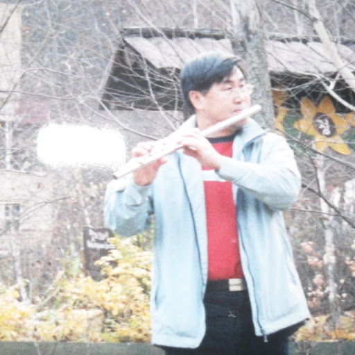 Byung Yu Photo 12