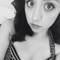 Alexandria Robles Photo 5