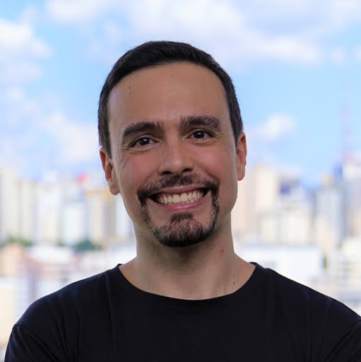 Rafael Oliveira Photo 13
