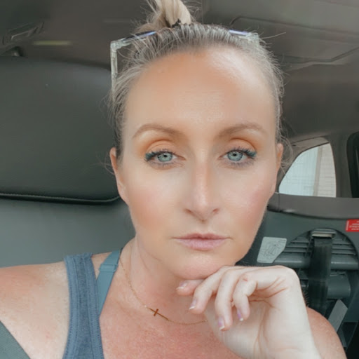 Kimberly Ferrell Photo 30