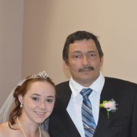 Nicole Calvert Photo 11