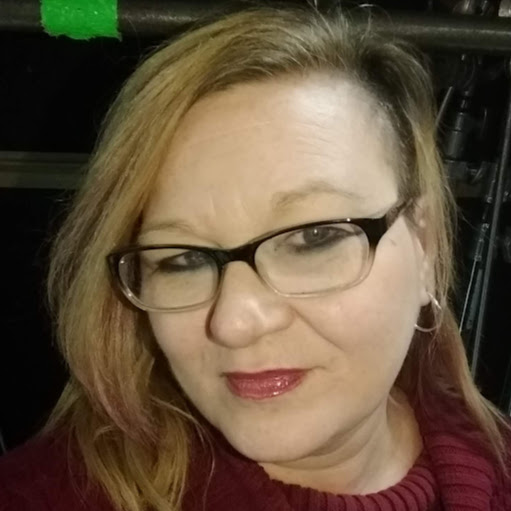 Pamela Snow Photo 16