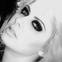 Emma Higginbotham Photo 2