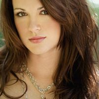 Michele Valentine Photo 12