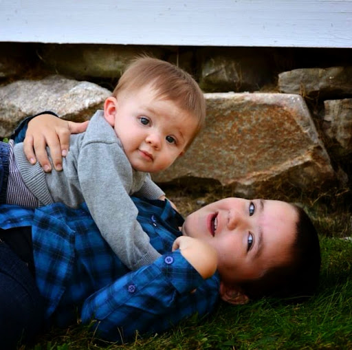 Ellen Hanson Photo 2