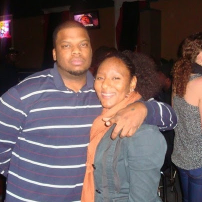 Rochelle Singleton Photo 11