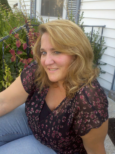 Nancy Lynch Photo 8