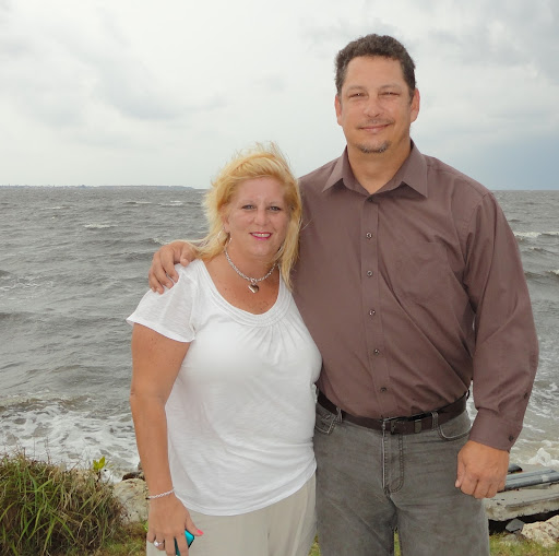 Jennifer Howes Photo 29