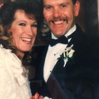 Terri Downing Photo 8