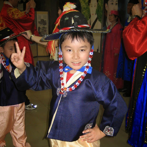Michael Tong Photo 9