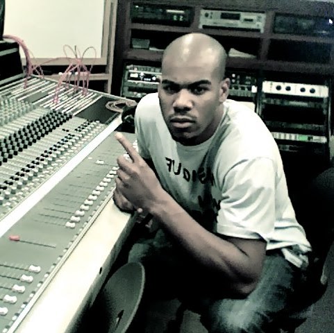 Reggie Moore Photo 8