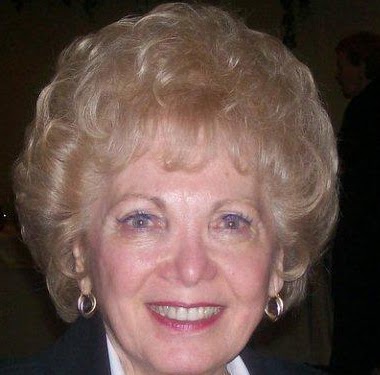 Ruth Cohen Photo 32