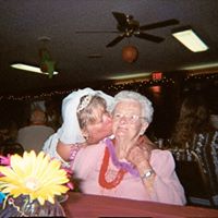 Teresa Whiting Photo 28