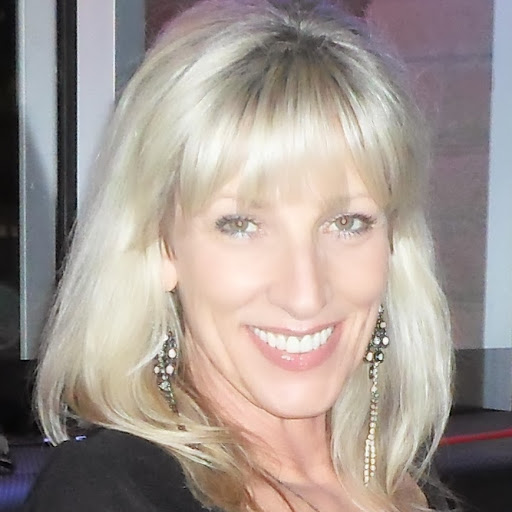Cynthia Gustafson Photo 18