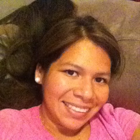 Ana Menendez Photo 11