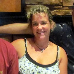 Rebecca Morris Photo 18